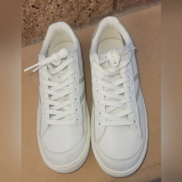 Tretorn White Sneakers - Picture 8 of 8